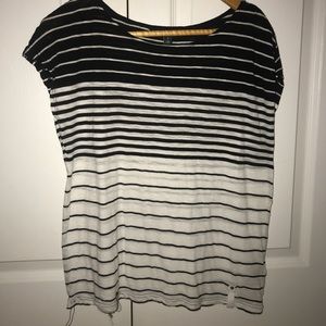 RALPH LAUREN BLACK AND WHITE STRIPED TEE